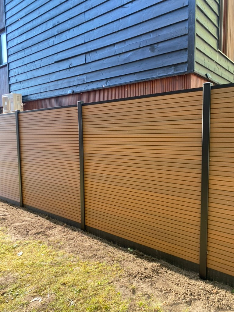 Exclusief Composiet Schutting Rhombus Teak