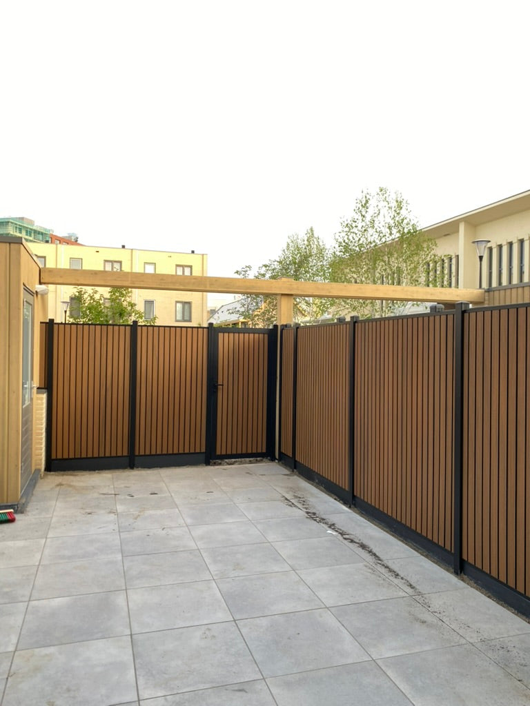 Exclusief Verticaal Composiet Schutting Rhombus Timber