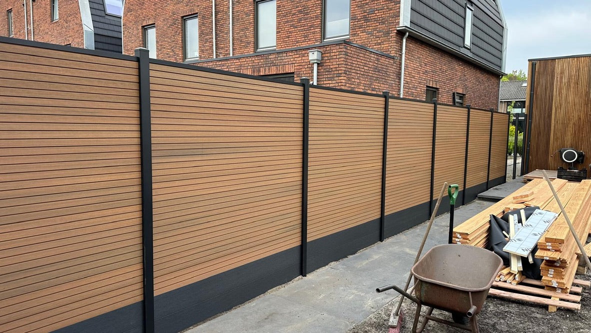 Exclusief Composiet Schutting Rhombus Teak